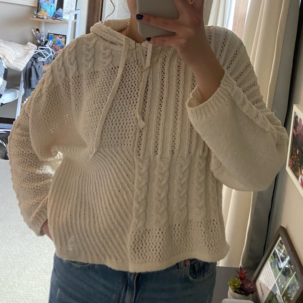 Mixed Stitch Hooded Sweater